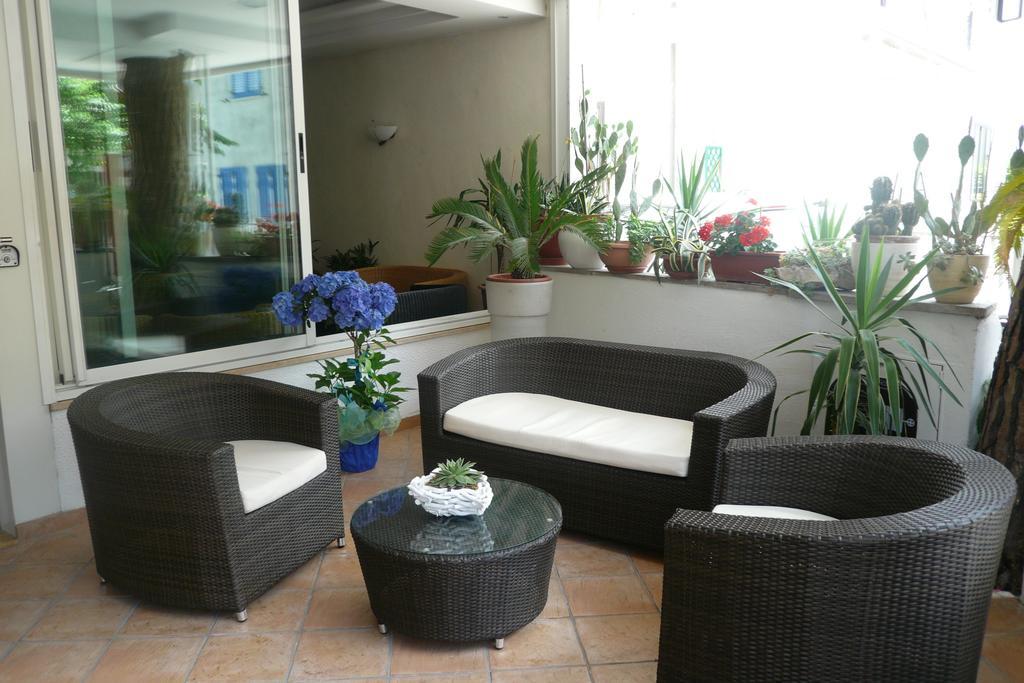 Hotel Daniela ริมินี ภายนอก รูปภาพ